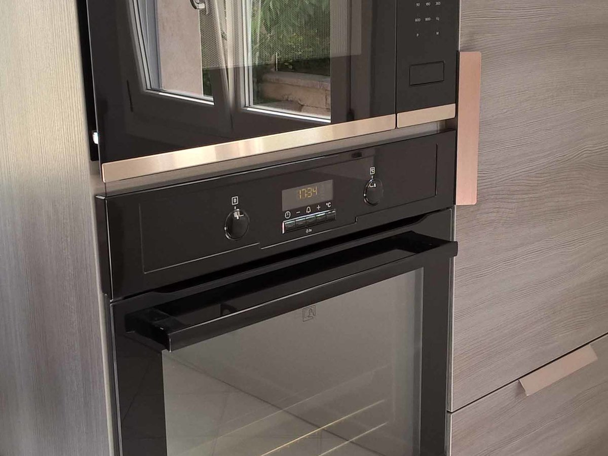 Rénovation cuisine sur mesure Trend + Chêne vieilli