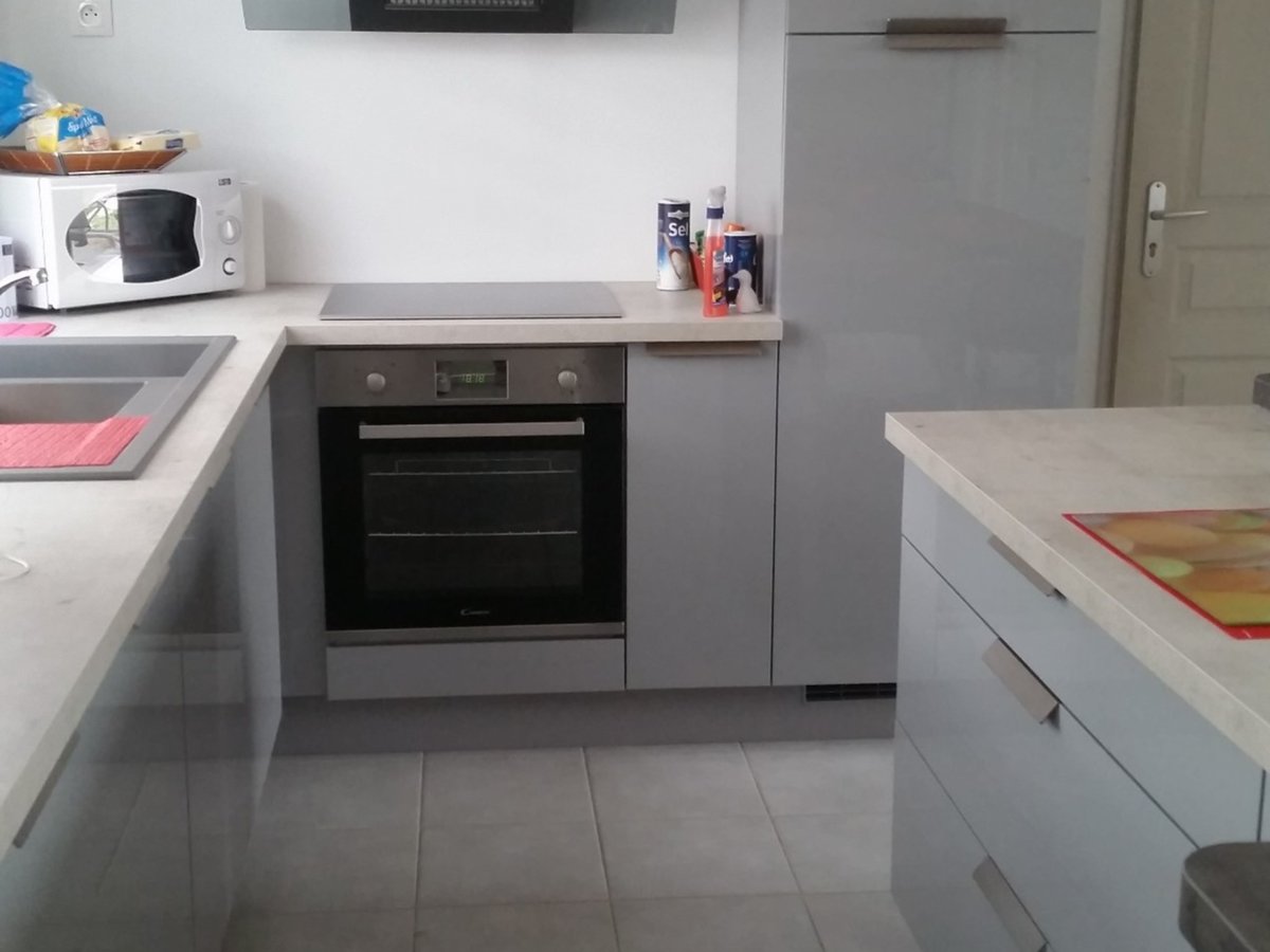 Rénovation cuisine sur mesure Light + Gris Clair Majestic Brillant