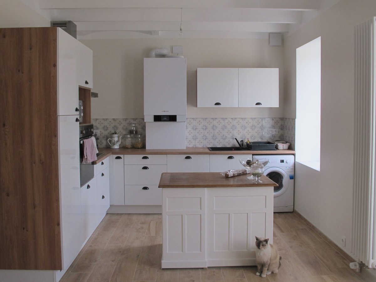 Cuisine équipée sur mesure Light Blanc Brillant