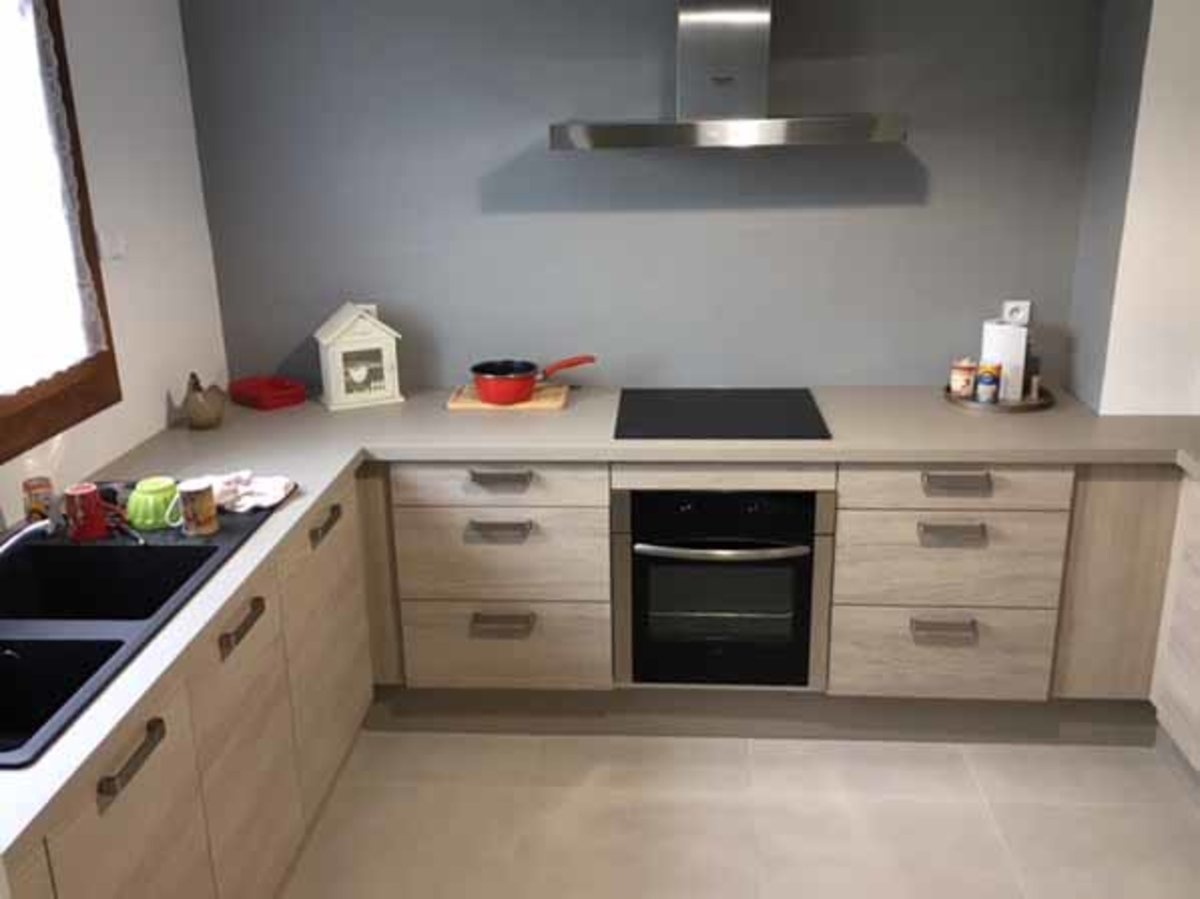 Rénovation cuisine sur mesure Vega + Chêne vieilli brossé