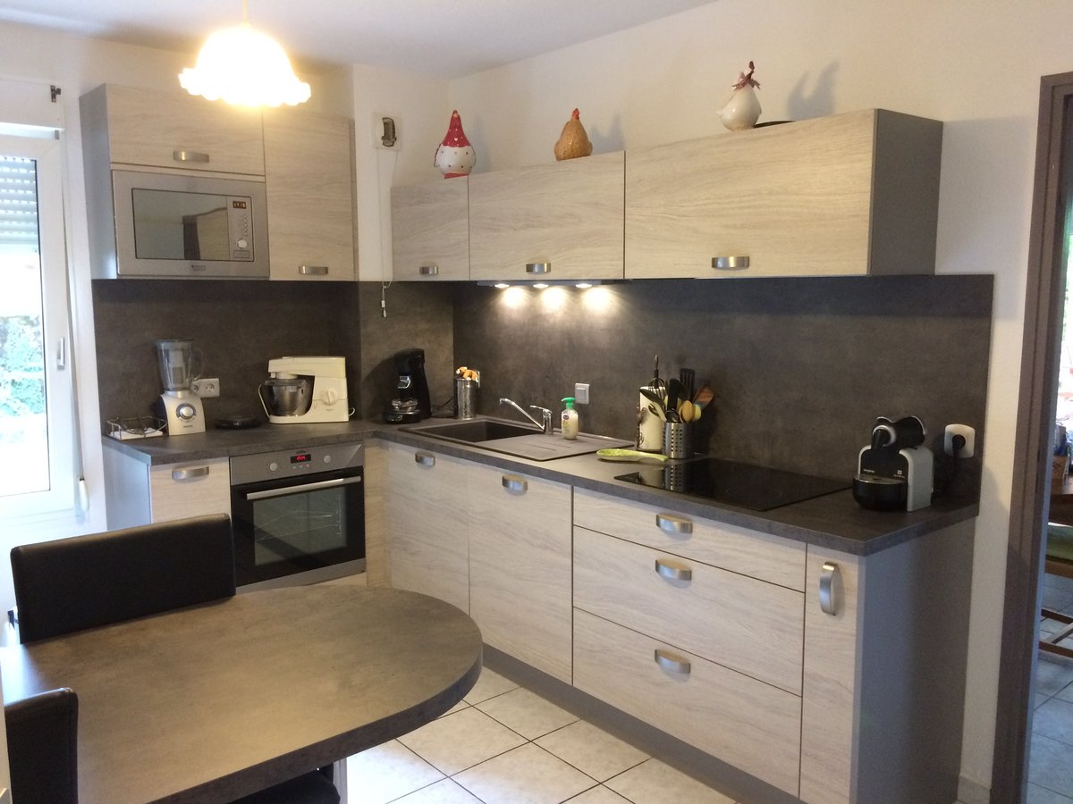 Cuisine équipée sur mesure Vega + Chêne vieilli brossé