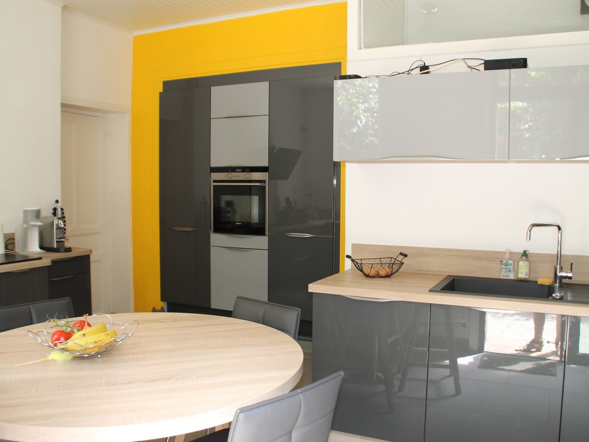 Rénovation cuisine sur mesure Light + Gris Clair Majestic Brillant