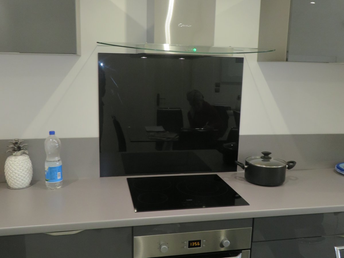 Rénovation cuisine sur mesure Light + Anthracite Majestic Brillant