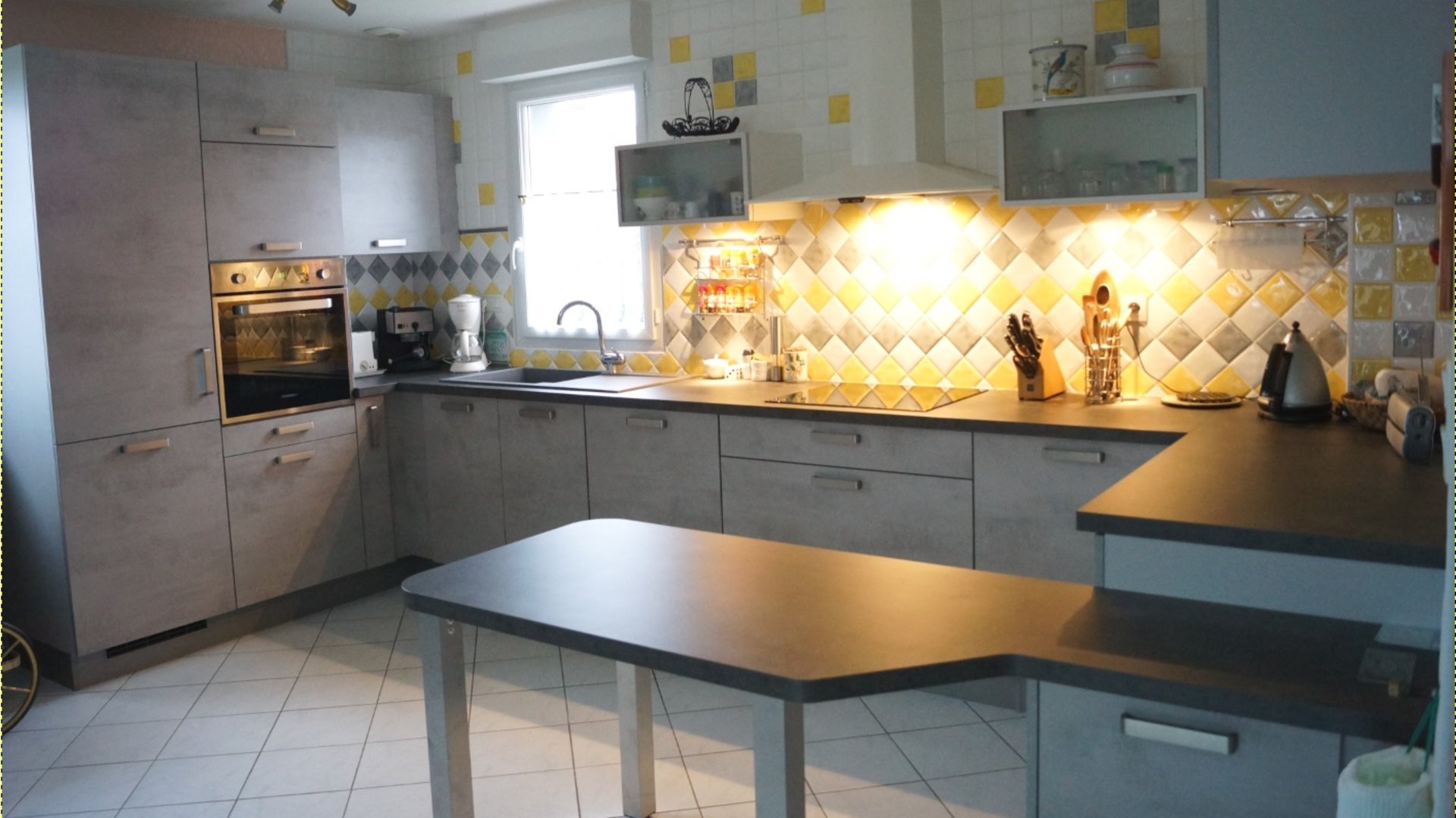 Cuisine équipée sur mesure Label Béton Clair