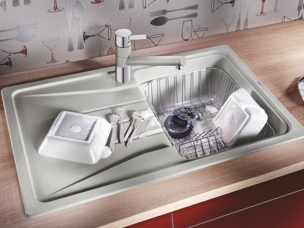 Panier à vaisselle avec égouttoir à assiette amovible Blanco