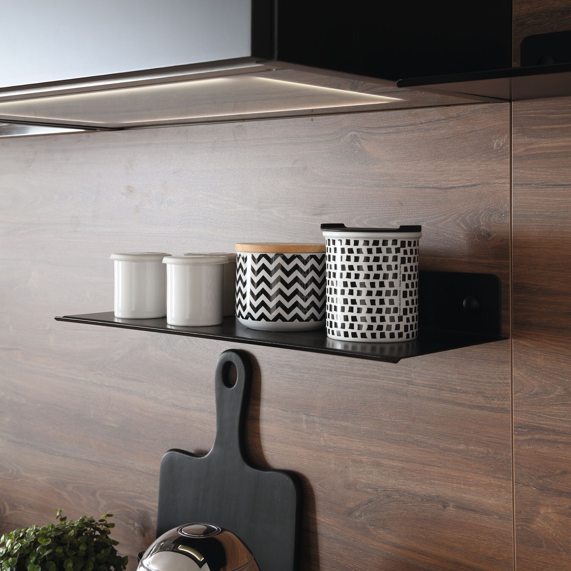 etagère métallique noire design