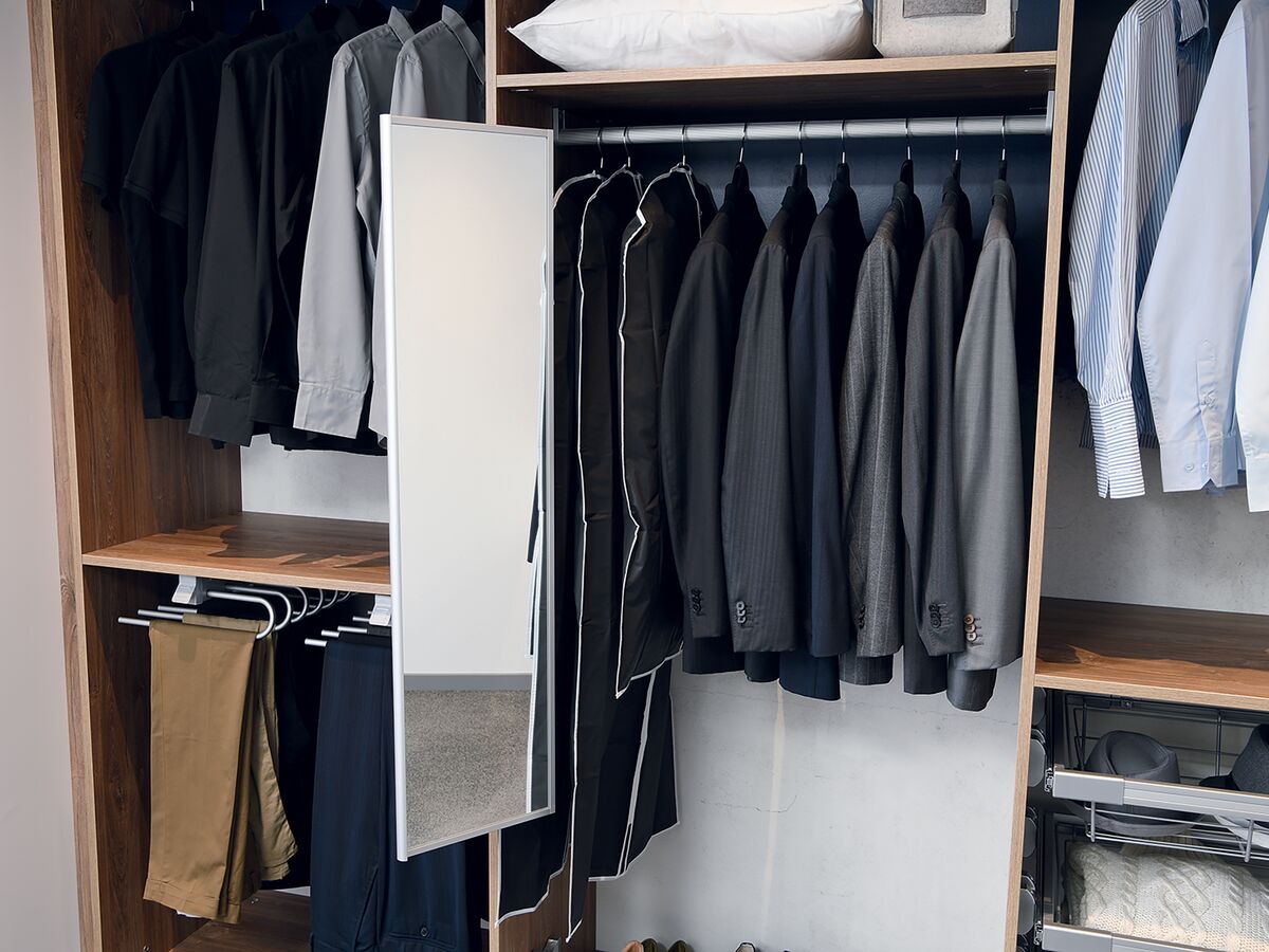 Miroir escamotable de dressing