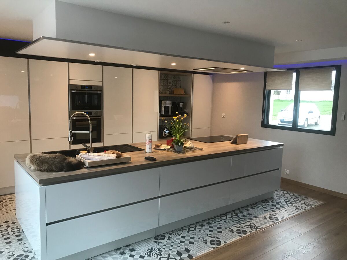 Rénovation cuisine équipée sur mesure E-Light Blanc Brillant