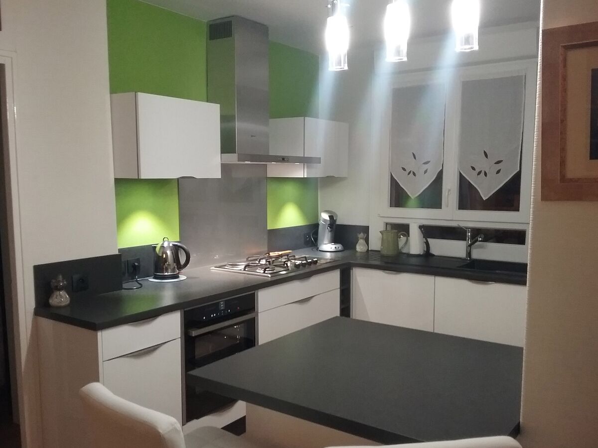 Cuisine équipée sur mesure Light Blanc Brillant