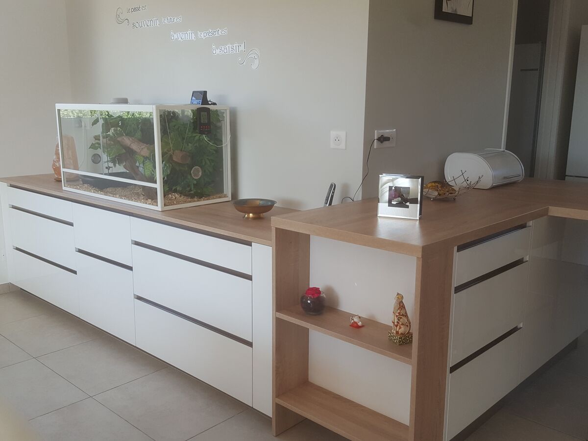 Cuisine équipée sur mesure Light Jet Blanc Brillant