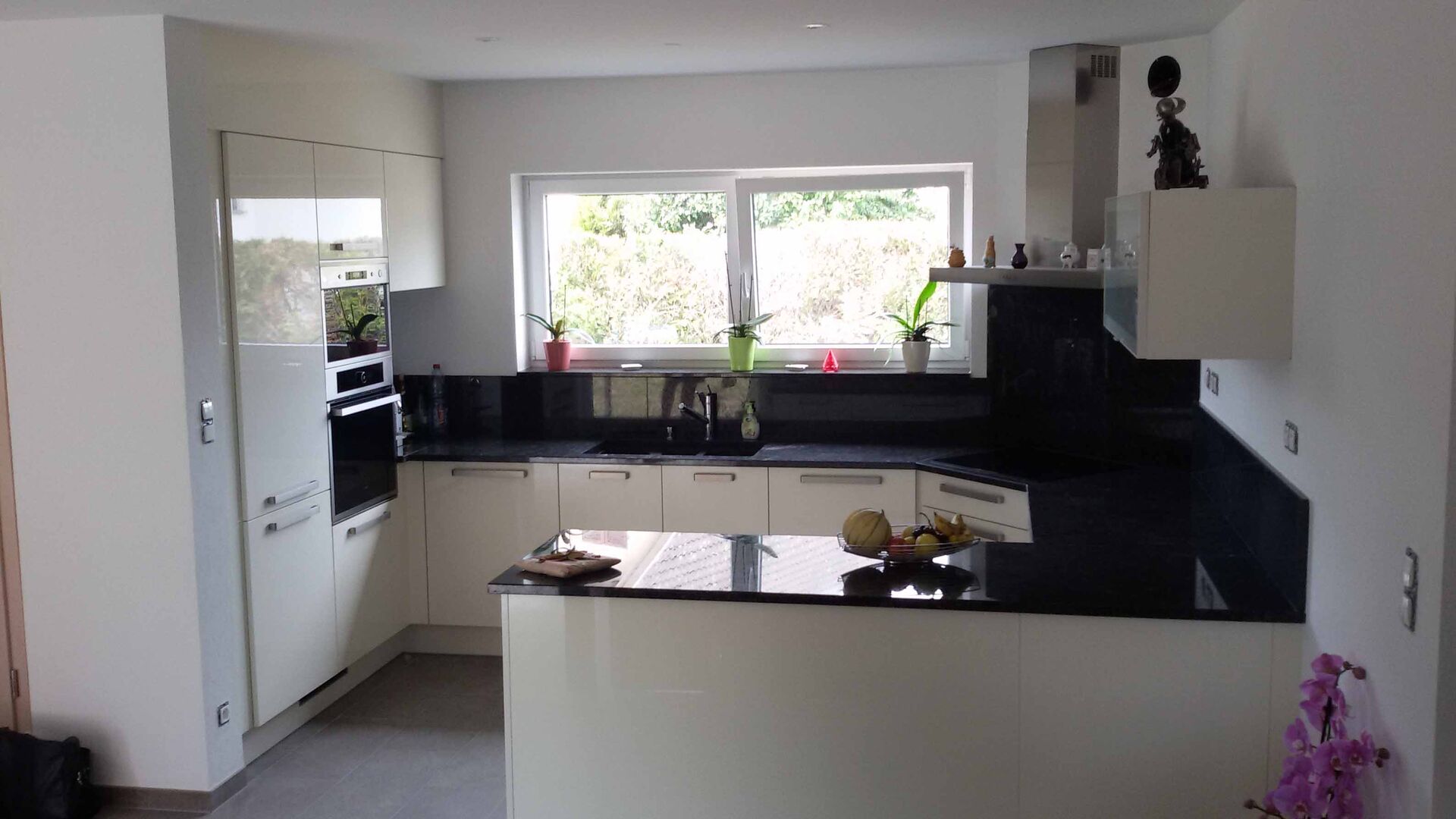 Cuisine équipée sur mesure Light Blanc brillant