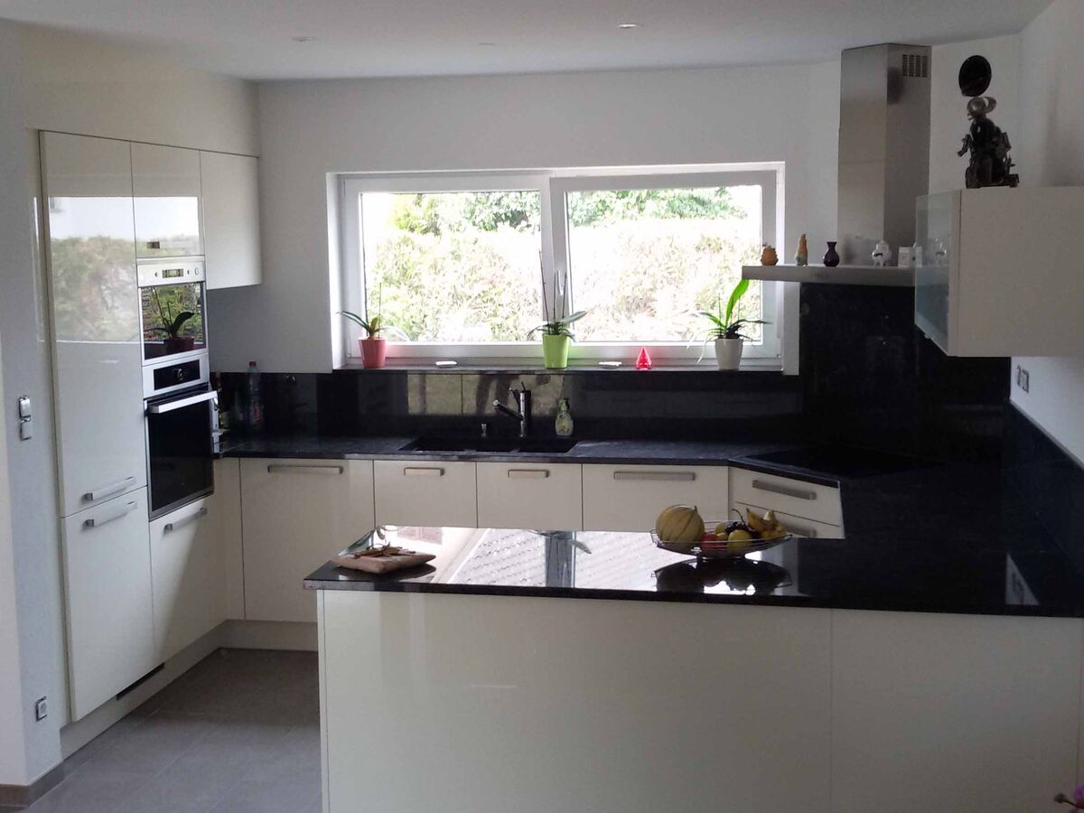 Cuisine équipée sur mesure Light Blanc brillant