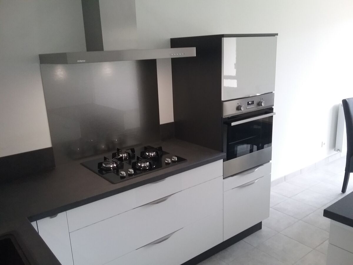 Cuisine avant-après sur mesure Light Blanc Brillant