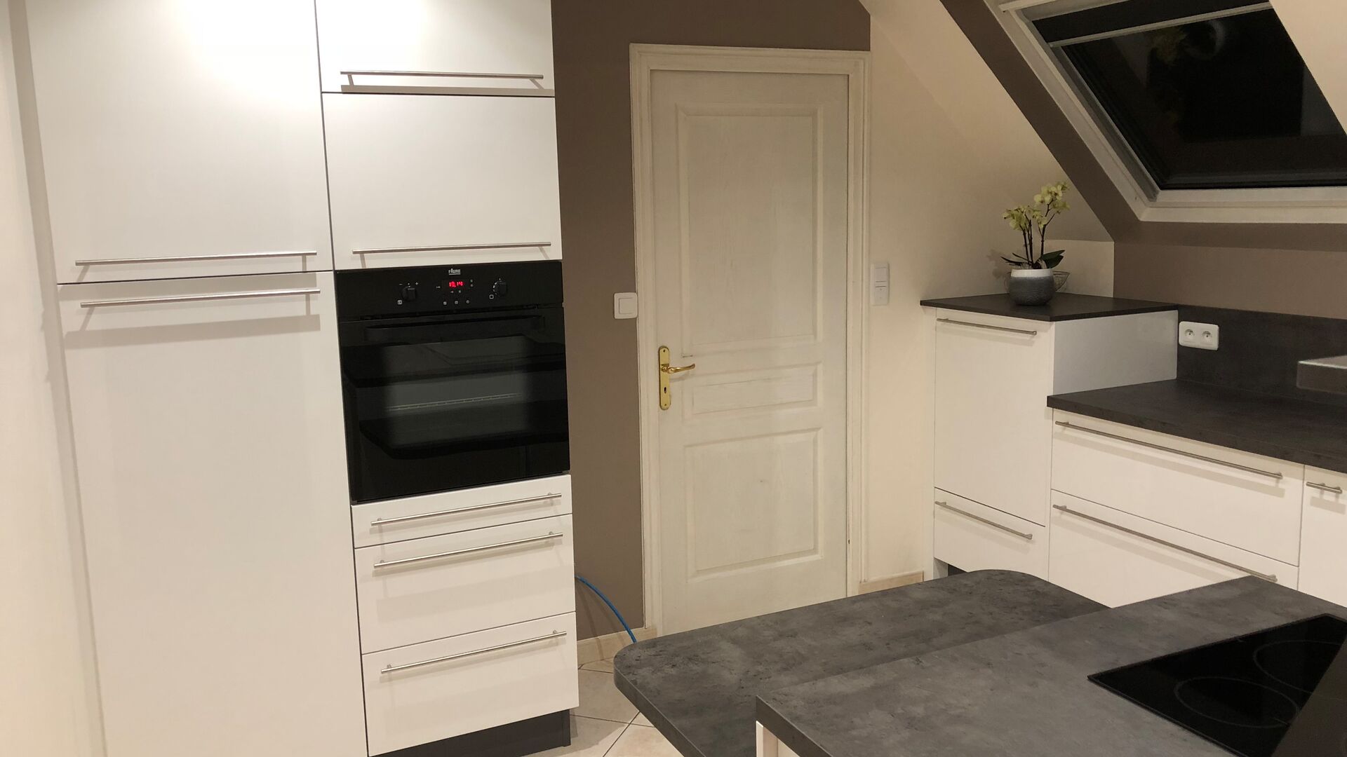 Cuisine équipée sur mesure Light Blanc Brillant