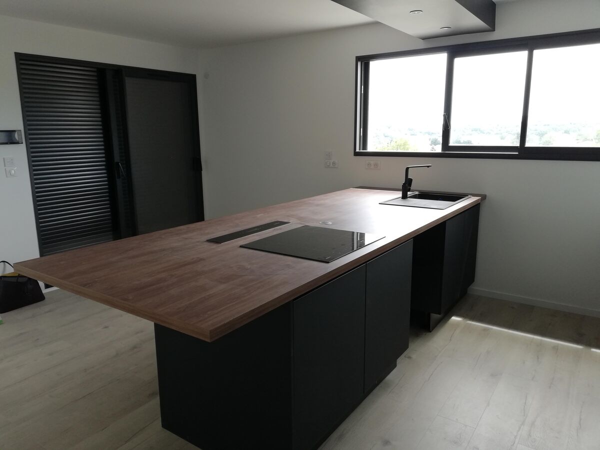 Rénovation cuisine équipée sur mesure Pearl Noir Pearl