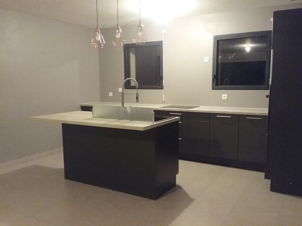 Cuisine avant-après sur mesure Label Métal Brossé