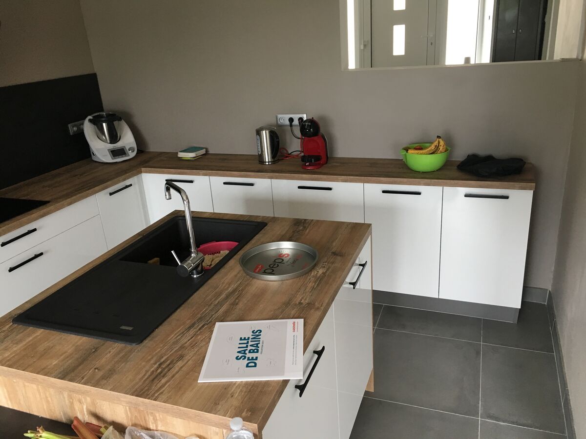 Rénovation cuisine équipée sur mesure Light Blanc Brillant