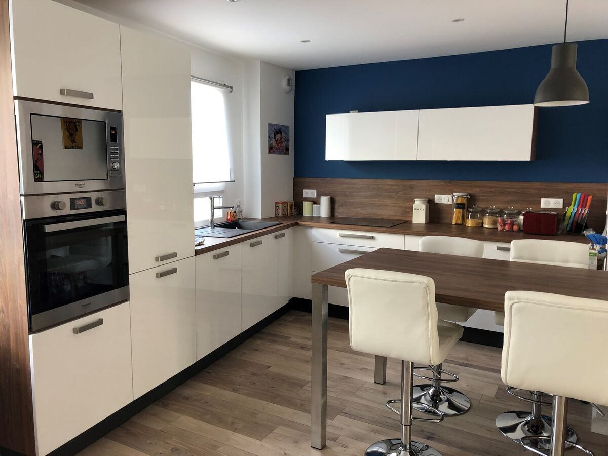 Rénovation cuisine équipée sur mesure Light Blanc Brillant