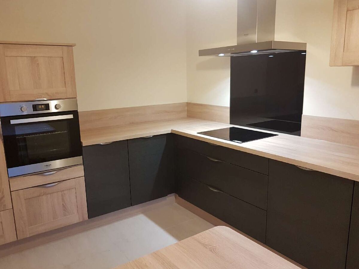 Rénovation cuisine équipée sur mesure Trend Chêne Timber et Label Métal Brossé