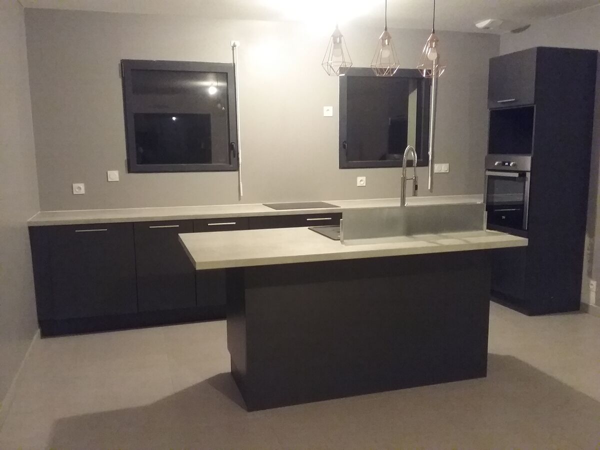 Cuisine avant-après sur mesure Label Métal Brossé