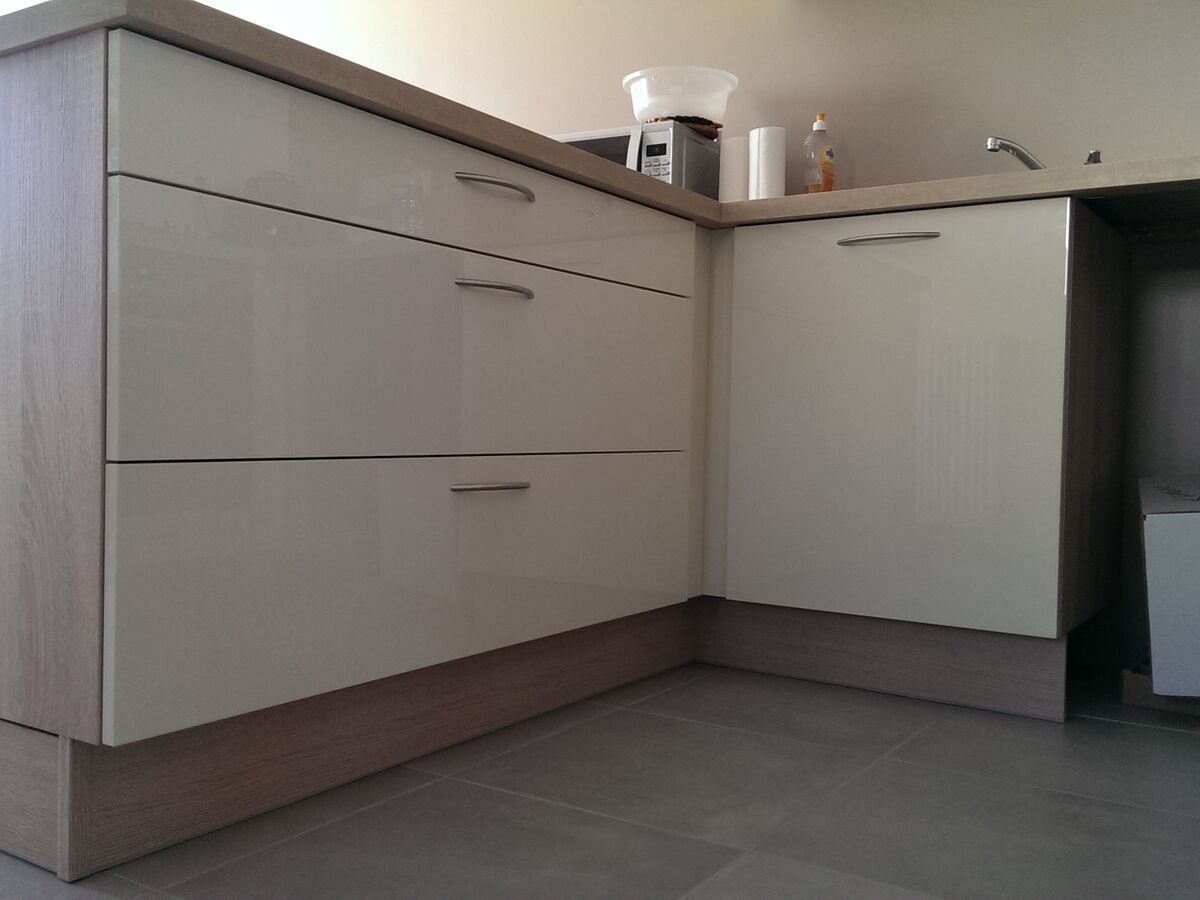 Cuisine avant-après sur mesure Light Blanc brillant