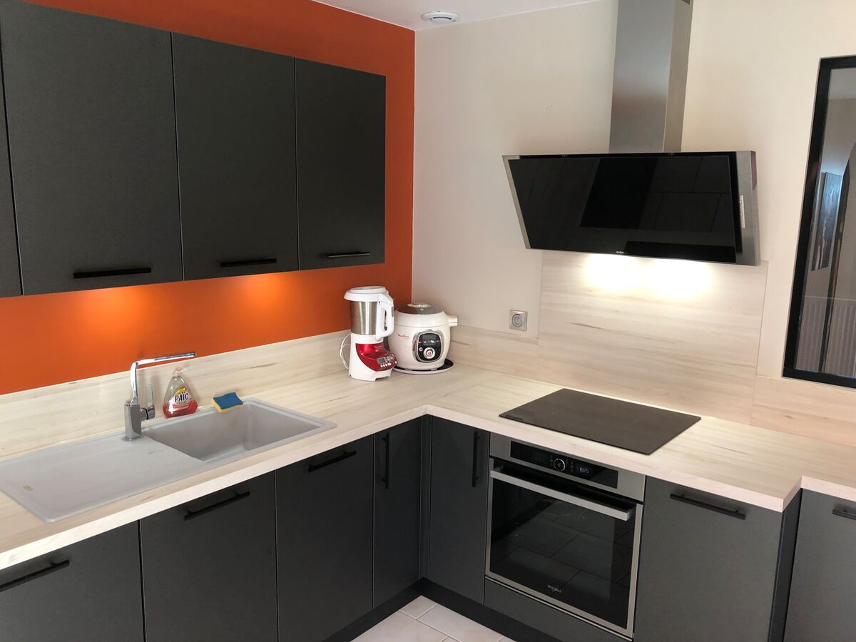 Cuisine avant-après sur mesure Label Métal Brossé