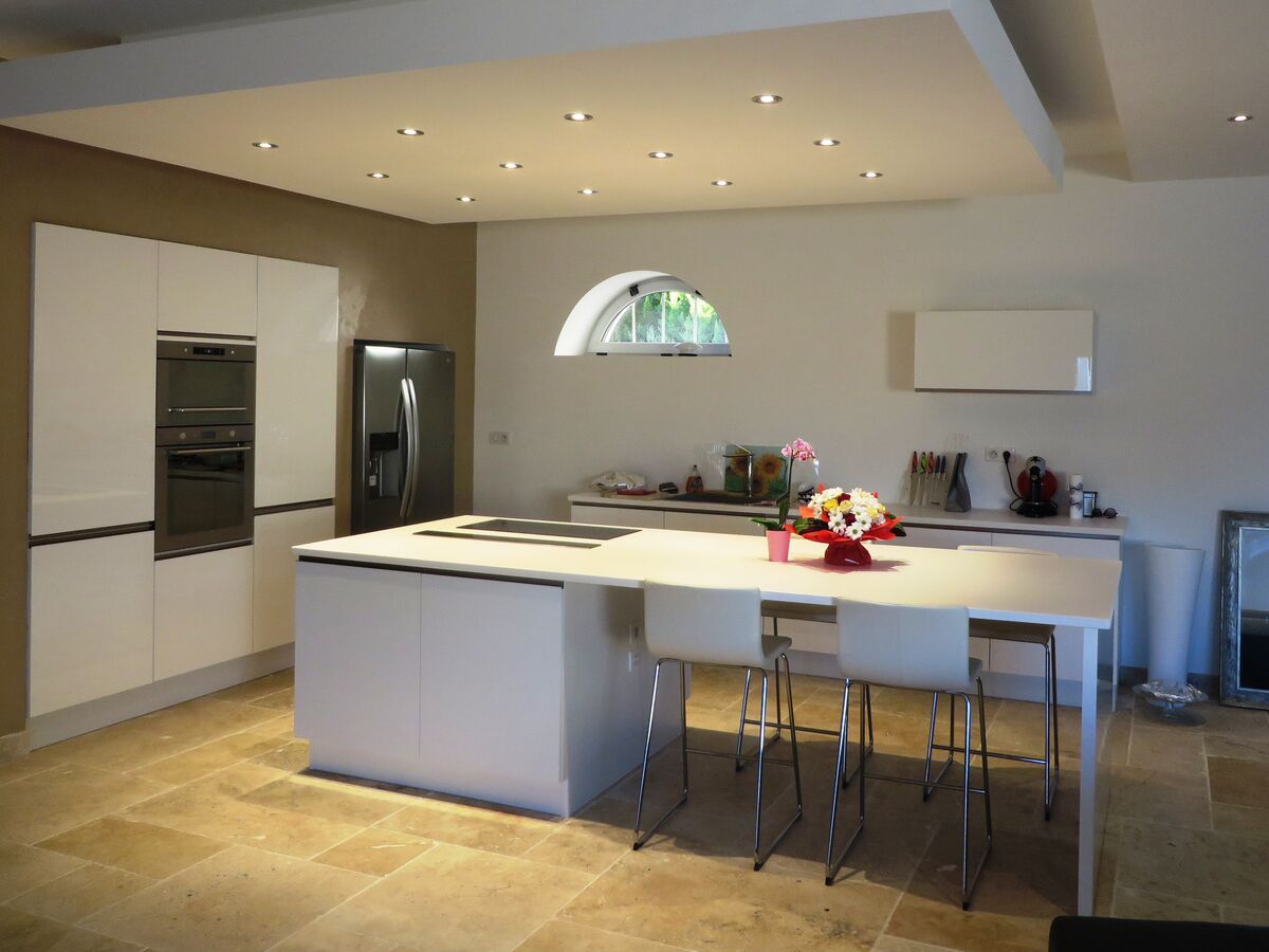 Cuisine équipée sur mesure Light Blanc brillant