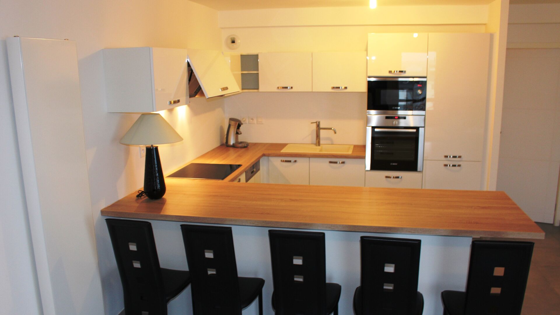 Cuisine équipée sur mesure Light Blanc brillant