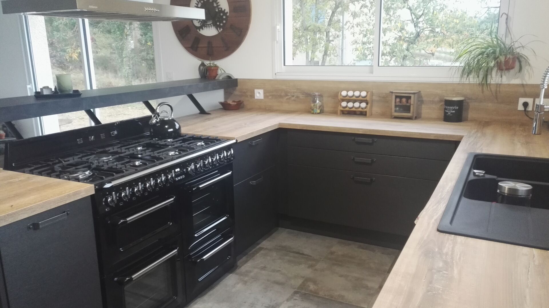 Cuisine équipée sur mesure Label Métal Brossé