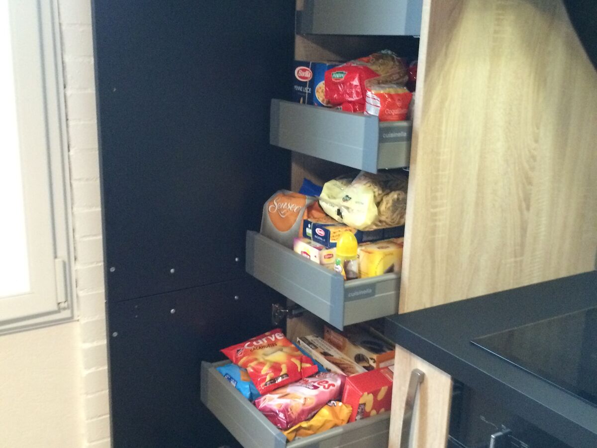 Cuisine avant-après sur mesure Velvet Noir Soft et Trend + Chêne timber