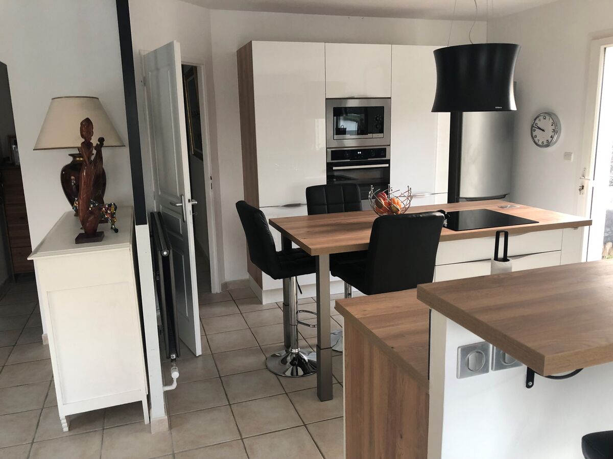 Rénovation cuisine équipée sur mesure Light Blanc Brillant