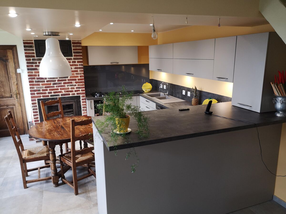 Cuisine avant-après sur mesure Trend Taupe mat