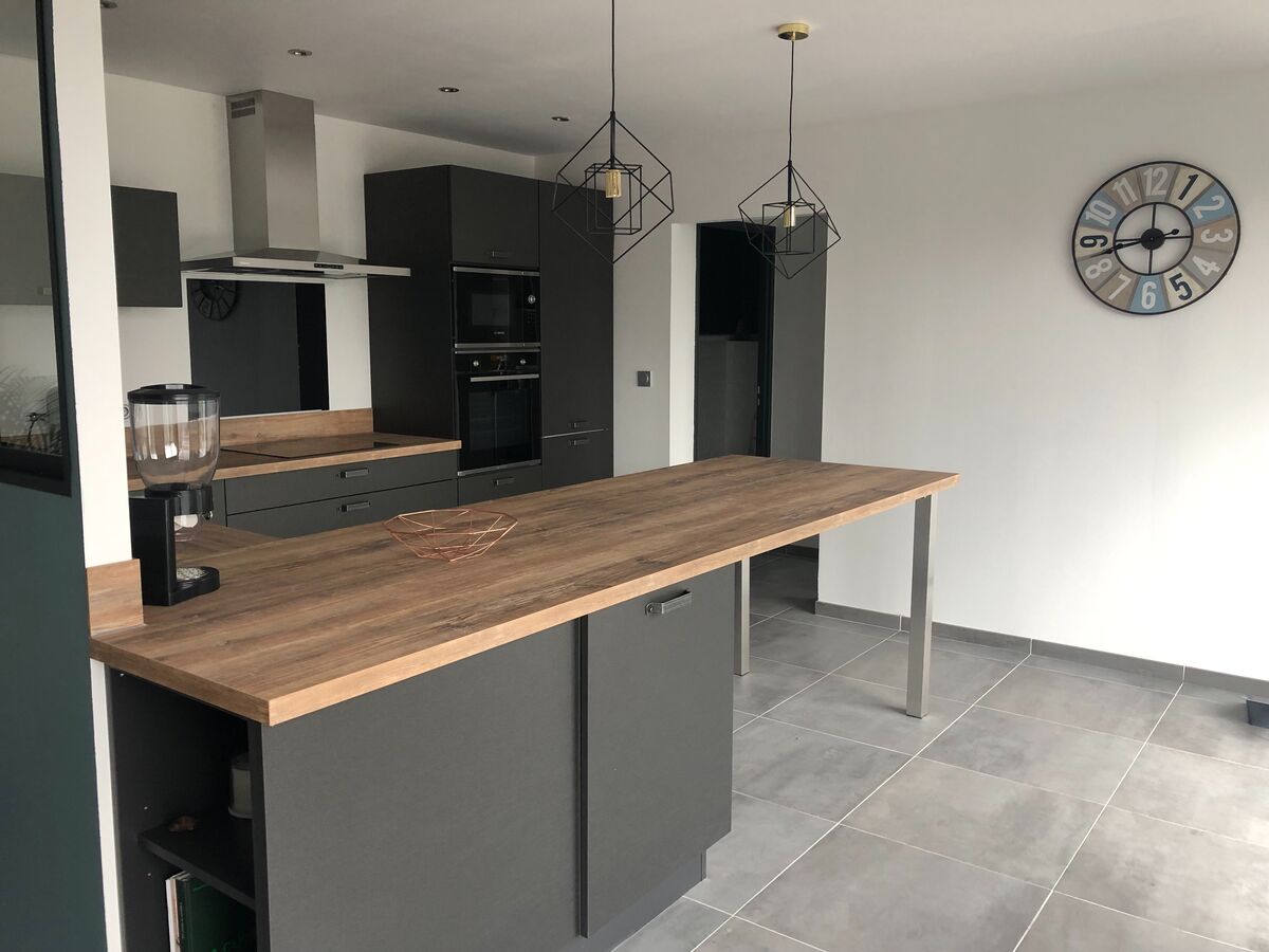 Rénovation cuisine équipée sur mesure Label Métal Brossé et Trend Ombre Soft