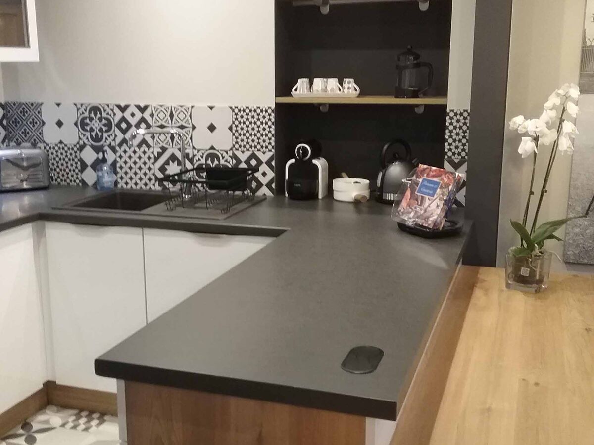 Cuisine avant-après sur mesure Light Blanc brillant