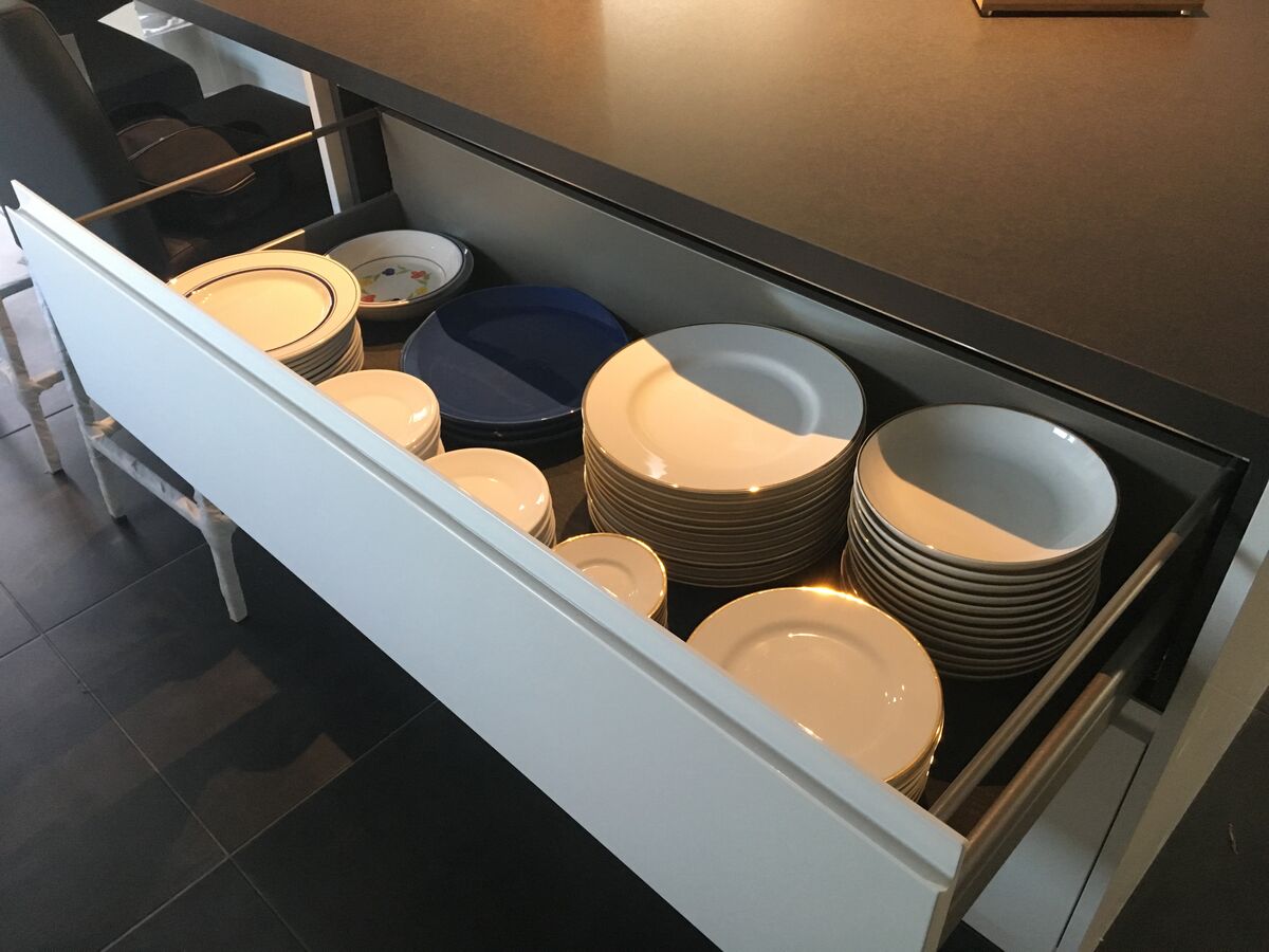 Cuisine avant-après sur mesure Pure Brillant Blanc Brillant