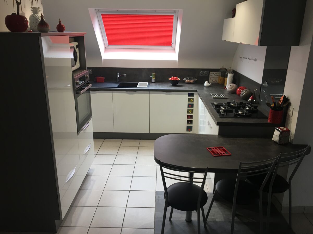 Cuisine équipée sur mesure Light Blanc Brillant