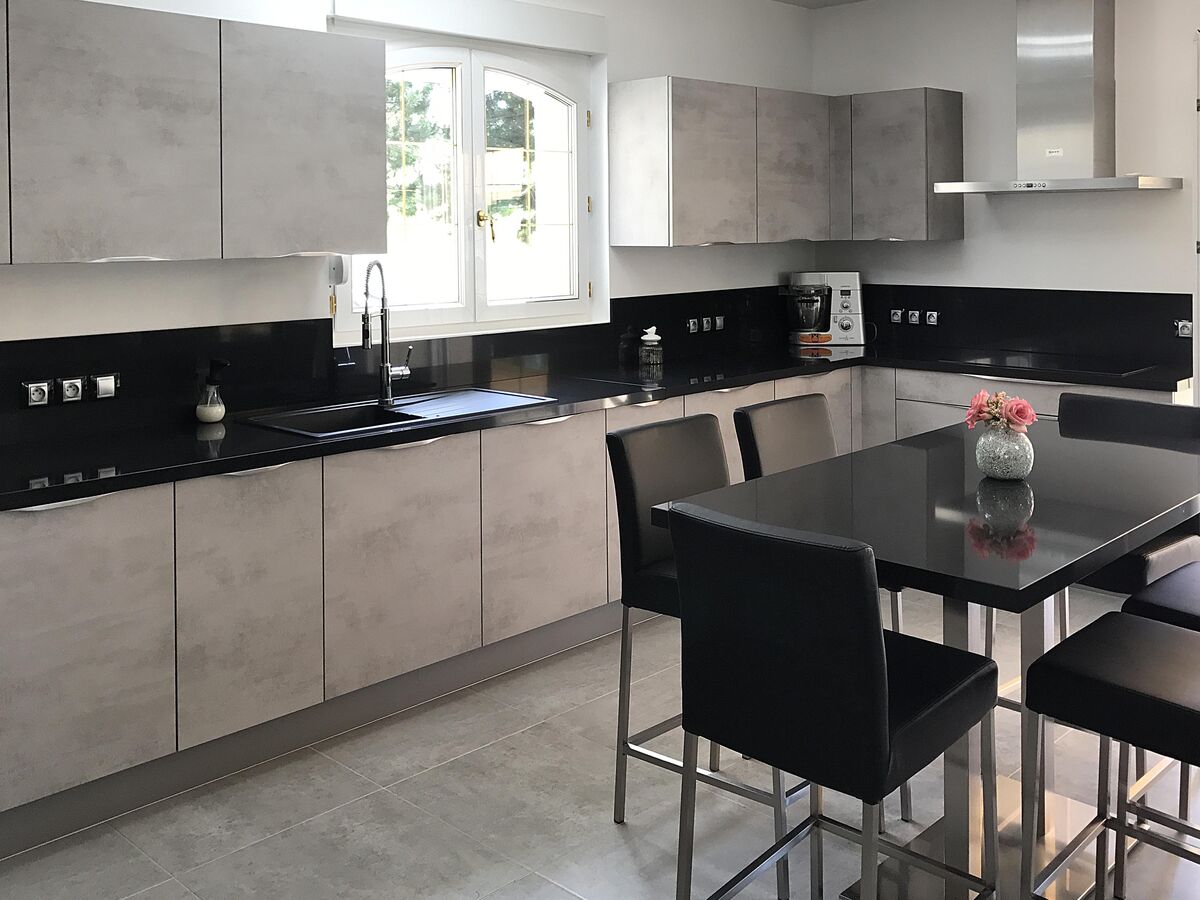 Cuisine équipée sur mesure Label Béton Clair