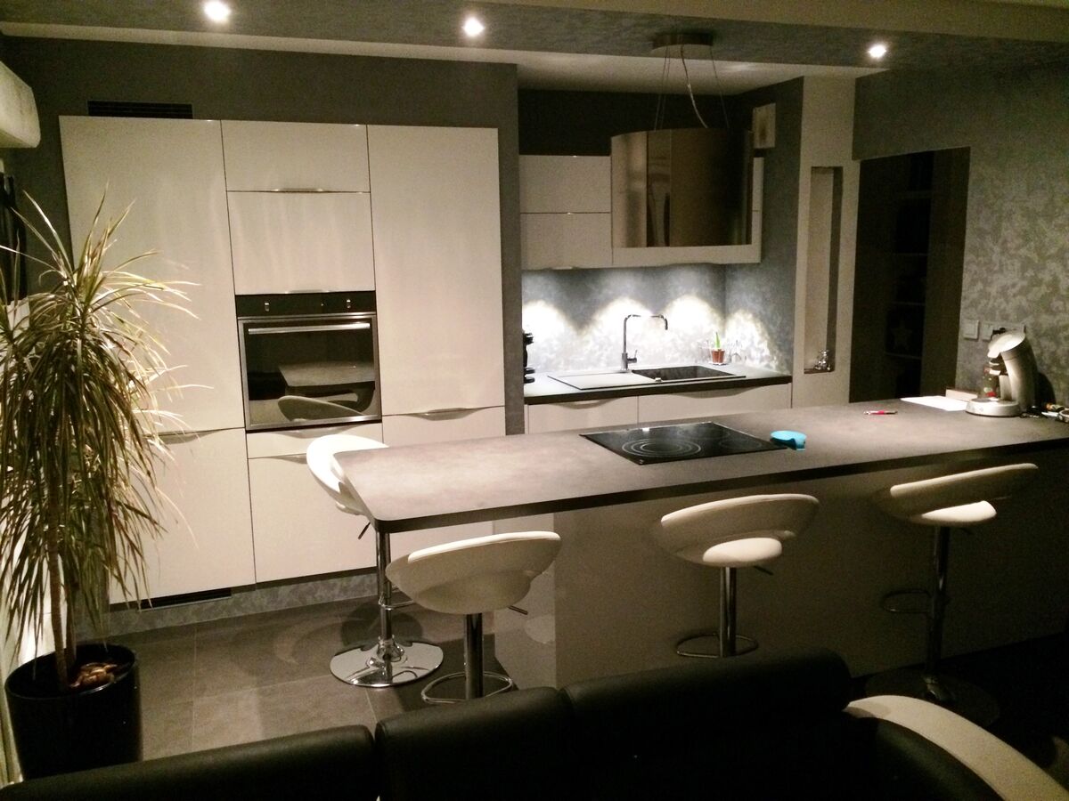 Cuisine équipée sur mesure Light Blanc brillant