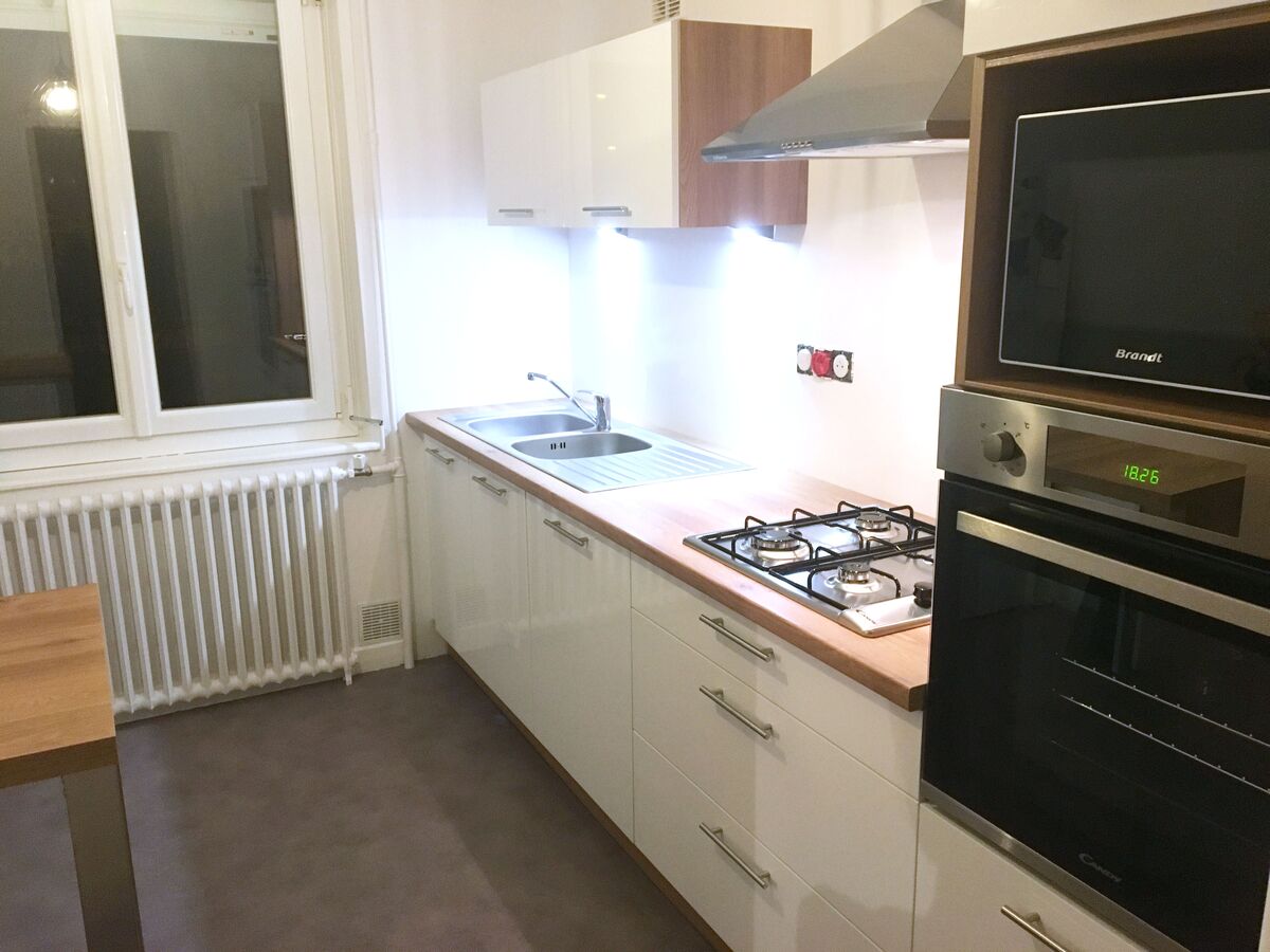 Rénovation cuisine équipée sur mesure Light Blanc Brillant