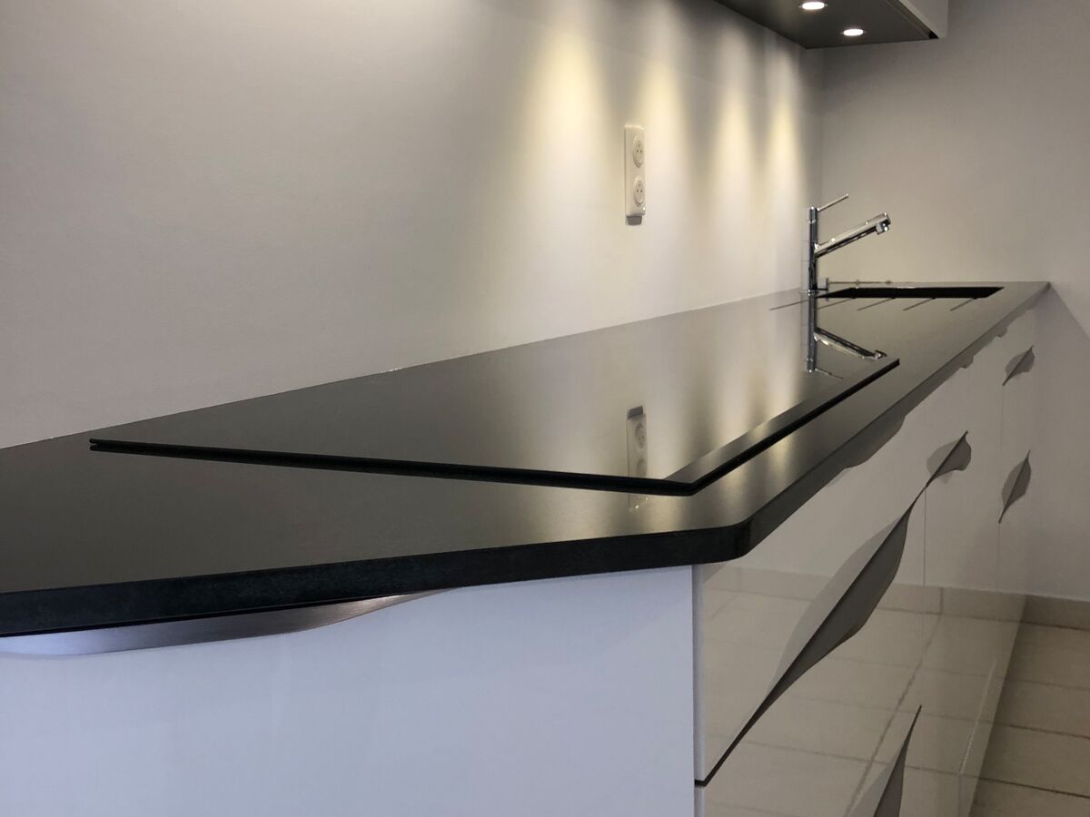 Rénovation cuisine équipée sur mesure Light Blanc Brillant