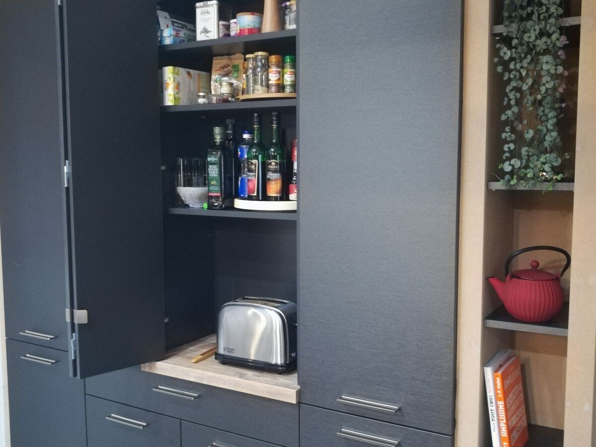 Cuisine avant-après sur mesure Label Métal Brossé