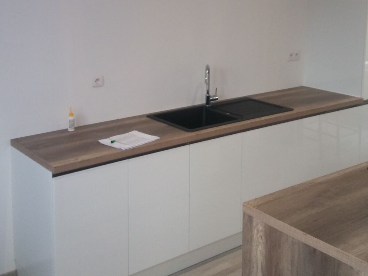 Cuisine avant-après sur mesure Light Blanc brillant