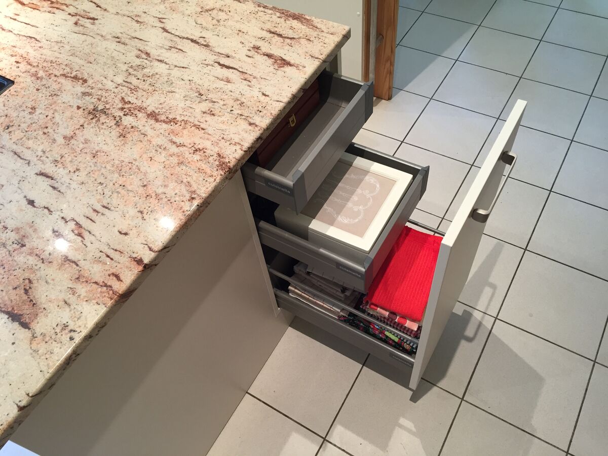 Cuisine avant-après sur mesure Trend + Blanc Mat