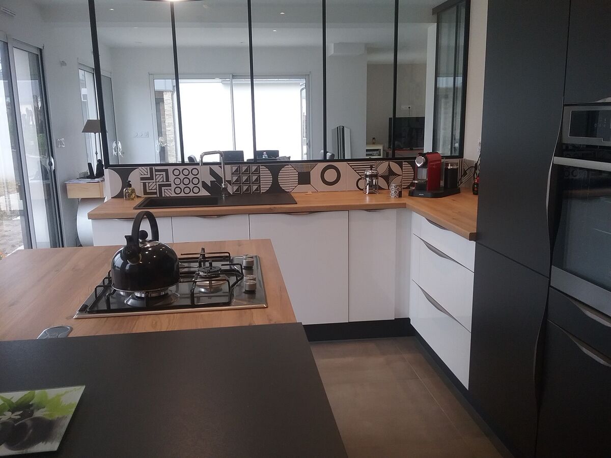 Cuisine avant-après sur mesure Light Blanc Brillant et Trend Ombre Soft