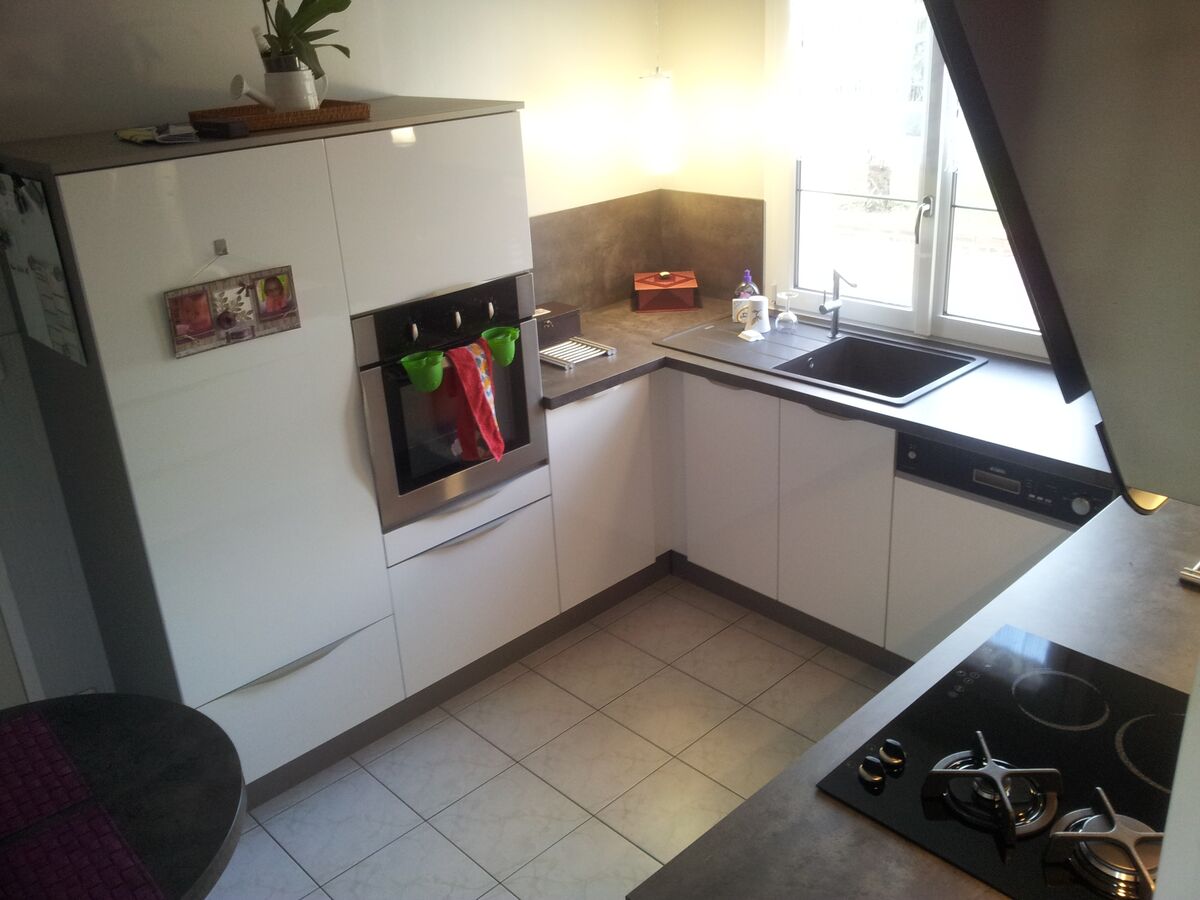 Cuisine équipée sur mesure Light Blanc brillant