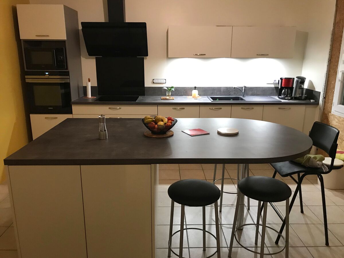 Rénovation cuisine équipée sur mesure Trend Pannacotta mat