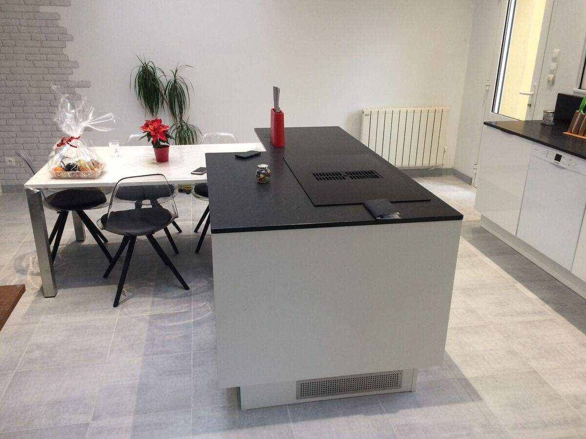 Rénovation cuisine équipée sur mesure Light Blanc Brillant