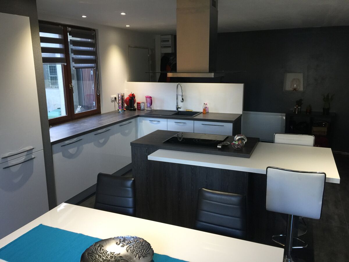 Cuisine avant-après sur mesure Light Blanc brillant