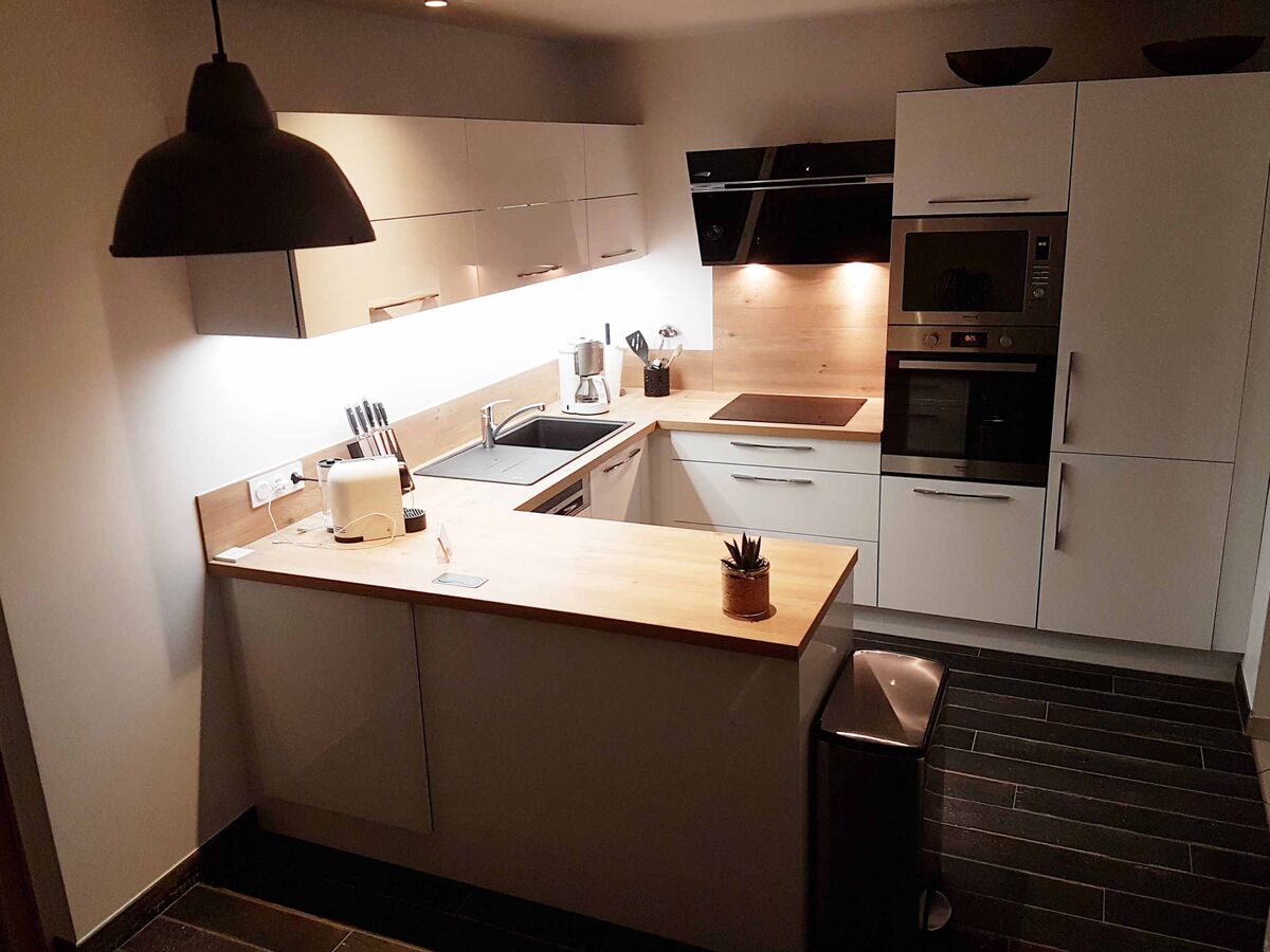 Cuisine avant-après sur mesure Light Blanc brillant