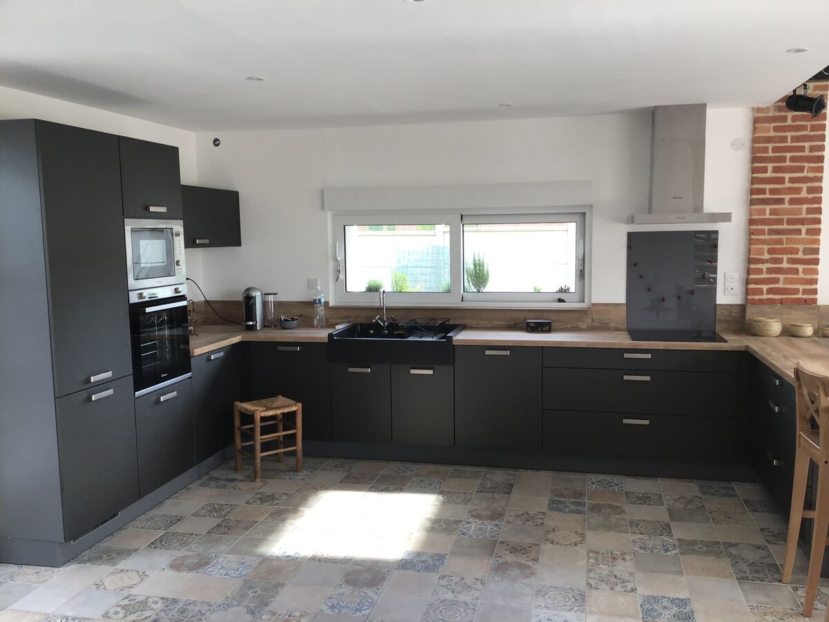 Rénovation cuisine équipée sur mesure Label Métal Brossé